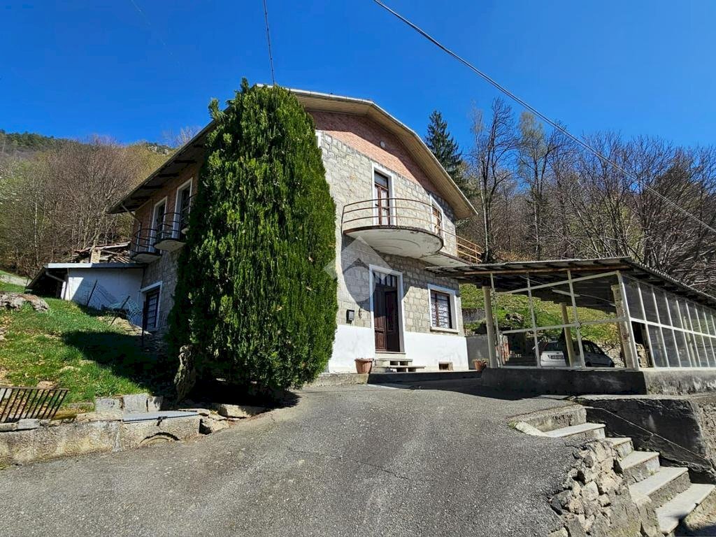 Villa Via Talucco Basso, San Pietro Val Lemina - foto 2