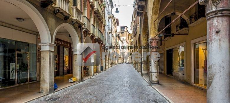 Locale Commerciale Treviso (zona Centro Storico) - foto 1
