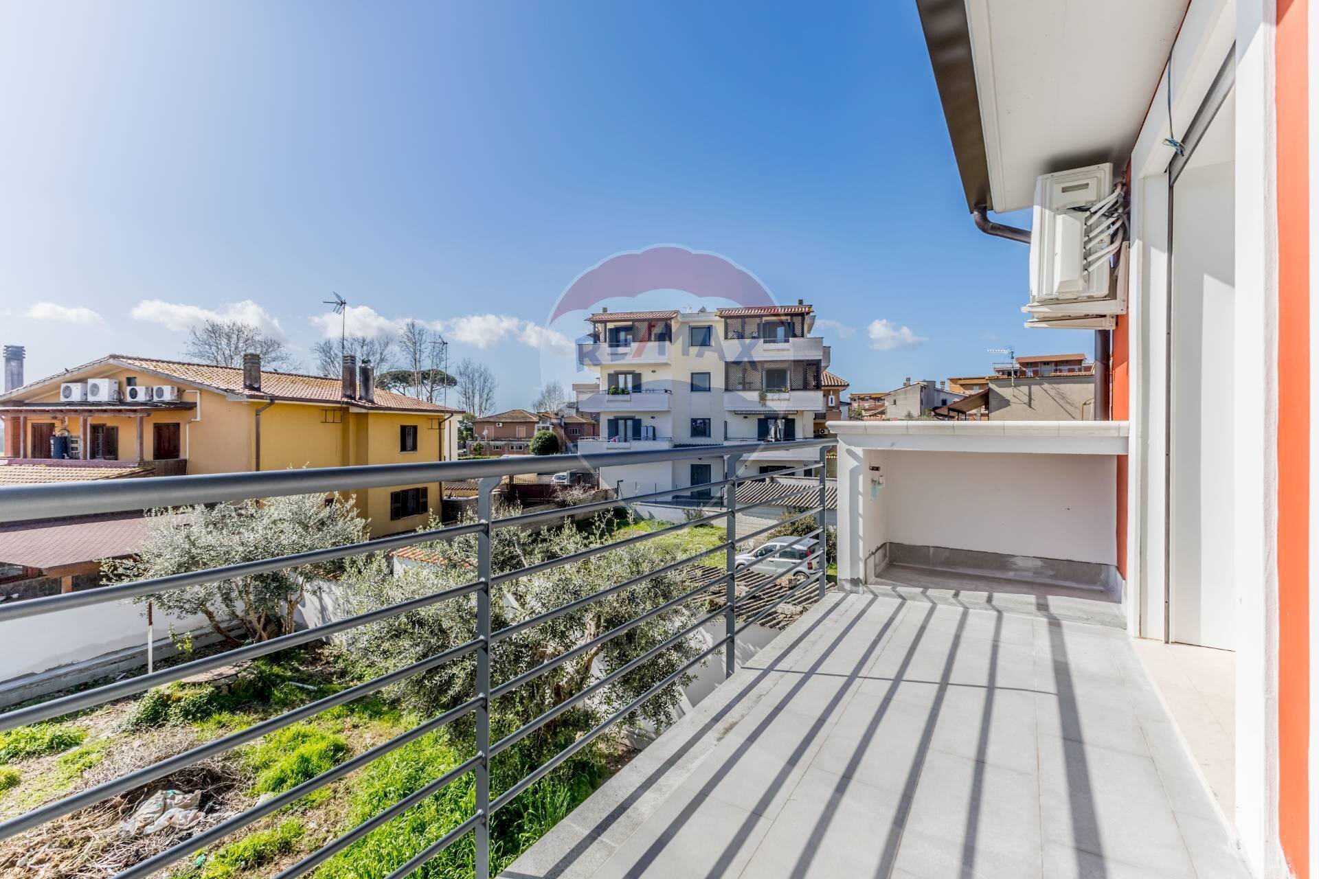 Three-room apartment vicolo anguillarese, Roma (neighborhood Cesano) - photo 2