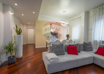 Trilocale Piazza IV Novembre, Azzano San Paolo - foto 2