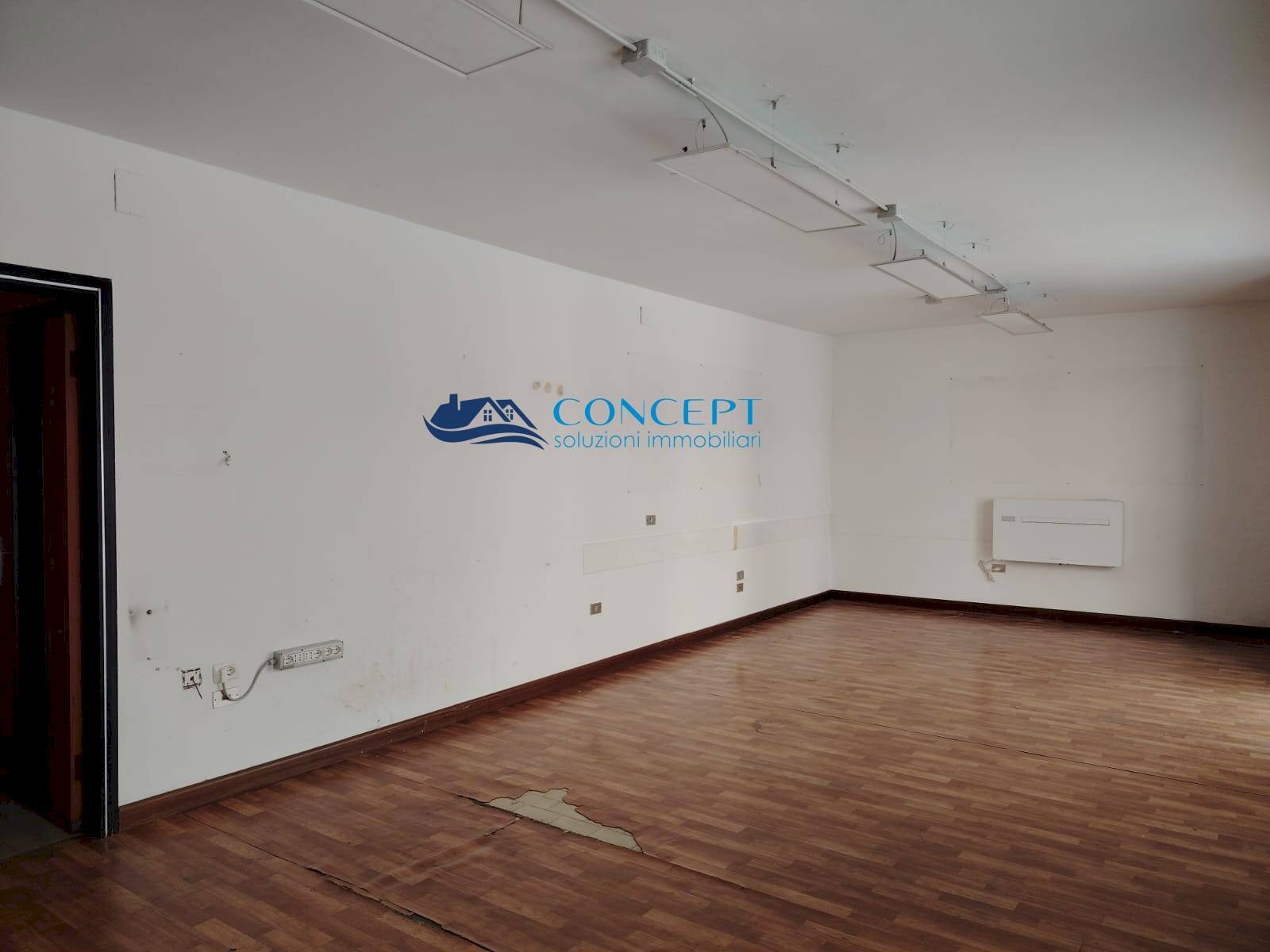 Locale Commerciale centro, Mosciano Sant'Angelo - foto 3