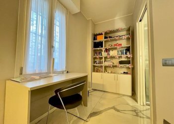 Camera da letto - Three-room apartment viale Piceno, Milano - photo 5