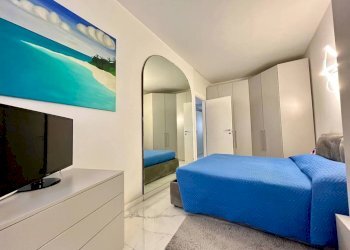 Camera da letto - Three-room apartment viale Piceno, Milano - photo 11