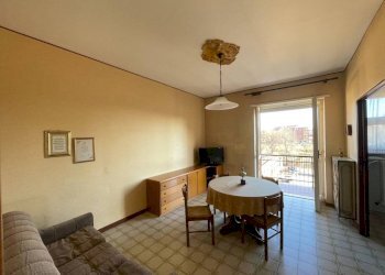 Sala da pranzo - Three-room apartment via San Vincenzo, 7, Moncalieri - photo 5