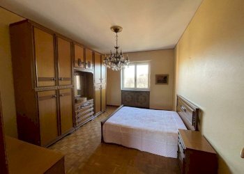 Camera da letto - Three-room apartment via San Vincenzo, 7, Moncalieri - photo 11