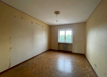 Camera da letto - Trilocale via San Vincenzo, 7, Moncalieri - foto 10