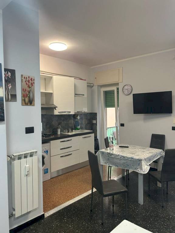 Cucina - Appartamento via Bartolomeo Carrea, Genova (zona Sampierdarena) - foto 2