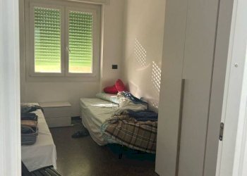 Camera da letto - Appartamento via Bartolomeo Carrea, Genova (zona Sampierdarena) - foto 6
