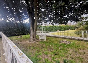 Giardino - Quadrilocale strada Asti-Alba, 17, Isola d'Asti - foto 7