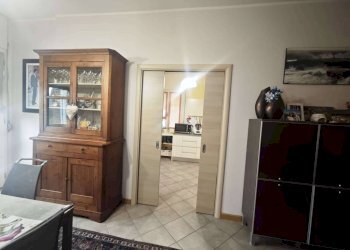 Stanza arredata - Quadrilocale strada Asti-Alba, 17, Isola d'Asti - foto 15