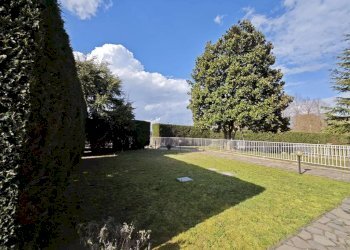 Giardino - Quadrilocale strada Asti-Alba, 17, Isola d'Asti - foto 26