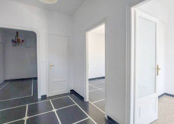 Ingresso - Quadrilocale via Giovanni Torti, Genova (zona Marassi) - foto 3