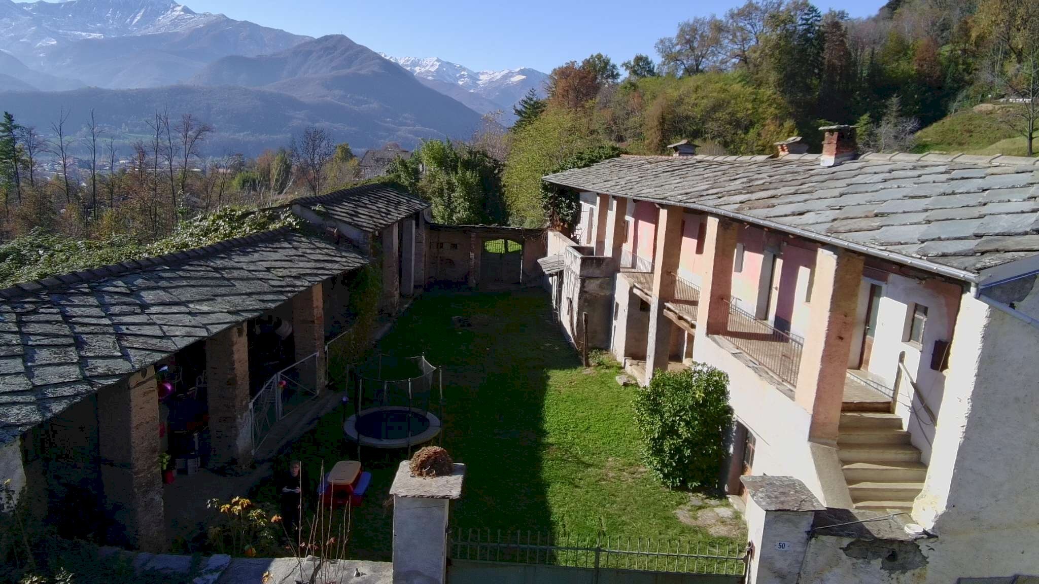 sing0002 - Casa indipendente strada panoramica, 50, Luserna San Giovanni - foto 2