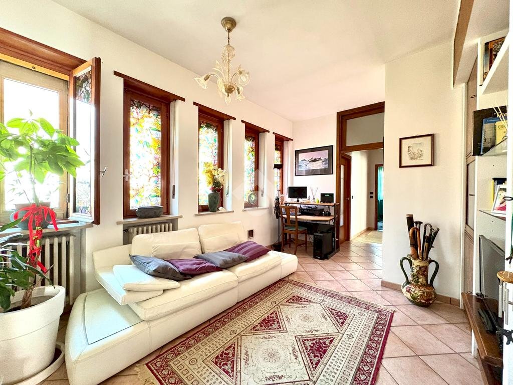 Villa Via giolitti, La Loggia - foto 2