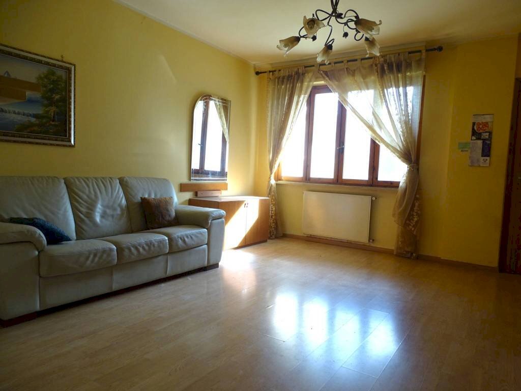 Trilocale via Alberto Staderini, Terni - foto 1