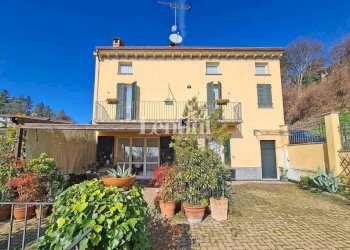 Facciata - Villa via della Vittoria, Rosignano Monferrato - foto 1