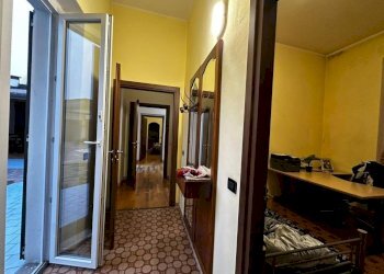 Interno appartamento - Villa via Adriatico, 13, Samarate - foto 17