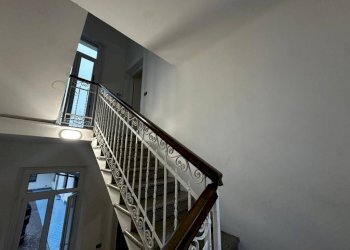 Interno palazzo - Villa via Adriatico, 13, Samarate - foto 29