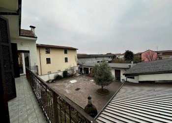 Balcone - Villa via Adriatico, 13, Samarate - foto 38