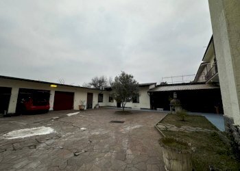 Giardino - Villa via Adriatico, 13, Samarate - photo 5