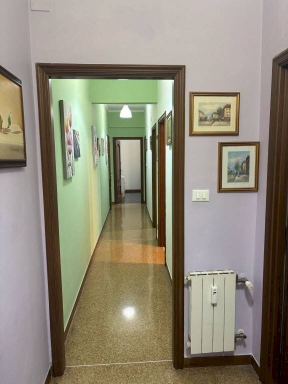 Interno appartamento - Appartamento via Bartolomeo Carrea, Genova (zona Sampierdarena) - foto 2