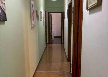 Interno appartamento - Appartamento via Bartolomeo Carrea, Genova (zona Sampierdarena) - foto 5