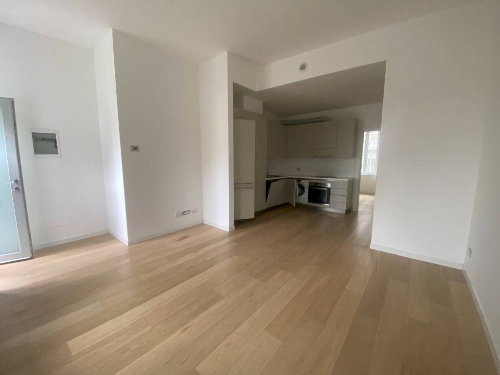 Cucina - Trilocale via Andrea Solari, 6, Milano - foto 2