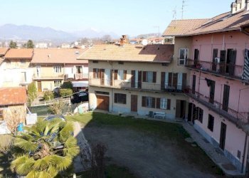 Facciata - Villa a Schiera via dei Partigiani, 5, Cossato - foto 47