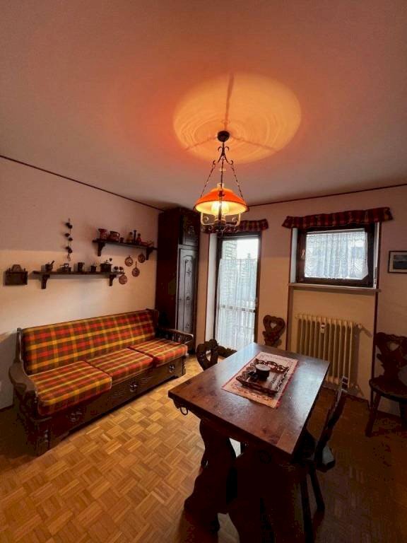 Salone - Two-room apartment via Roc del Duc, Bagnolo Piemonte - photo 2