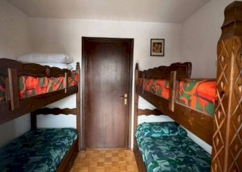 Camera da letto - Bilocale via Roc del Duc, Bagnolo Piemonte - foto 6