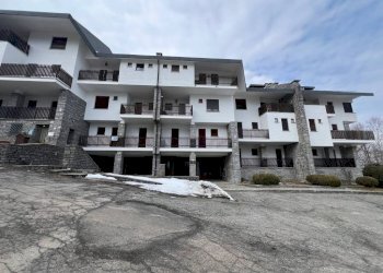 Facciata - Bilocale via Roc del Duc, Bagnolo Piemonte - foto 22