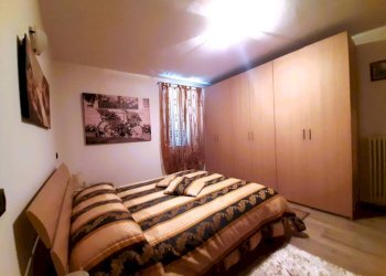 Camera da letto - Casa indipendente via Tremogge, 3, Sondrio - foto 12