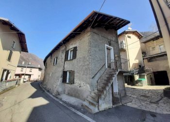Facciata - Rustic via Ponchiera, Sondrio - photo 1