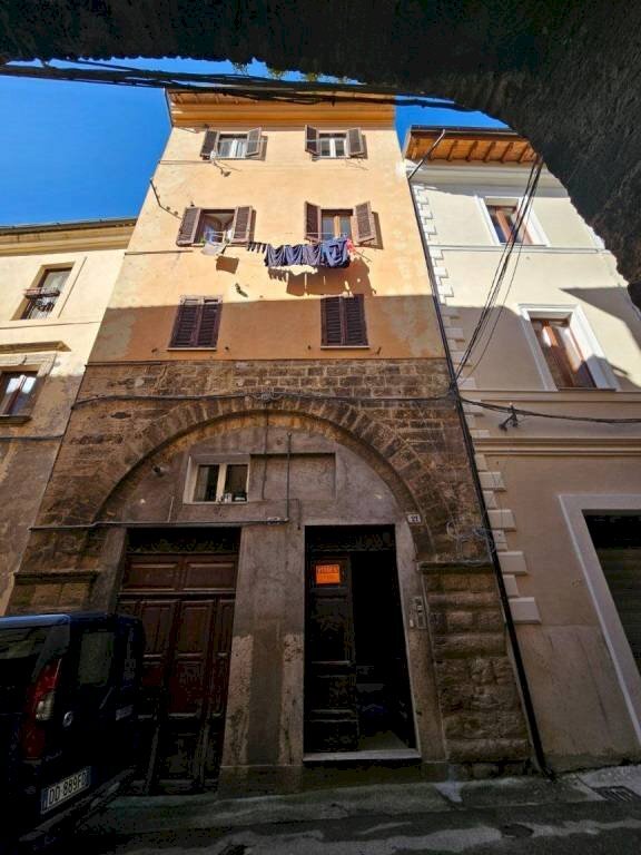 Facciata - Three-room apartment via del Porto, Rieti - photo 1