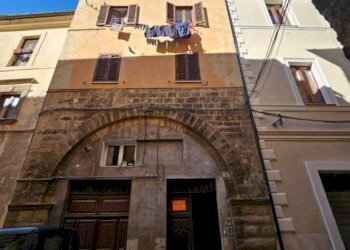 Facciata - Trilocale via del Porto, Rieti - foto 1