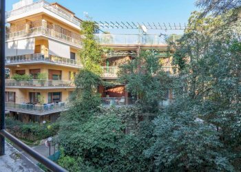 Facciata - Appartamento via Ronciglione, Roma - foto 7