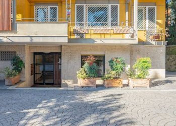 Facciata - Appartamento via Ronciglione, Roma - foto 21