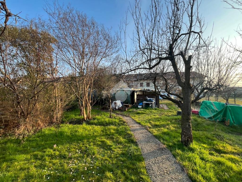 Semi-detached house Via Ritirata, San Francesco al Campo - photo 2