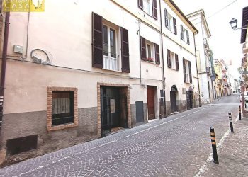 Trilocale Via Gabriele D'Annunzio, Teramo - foto 9