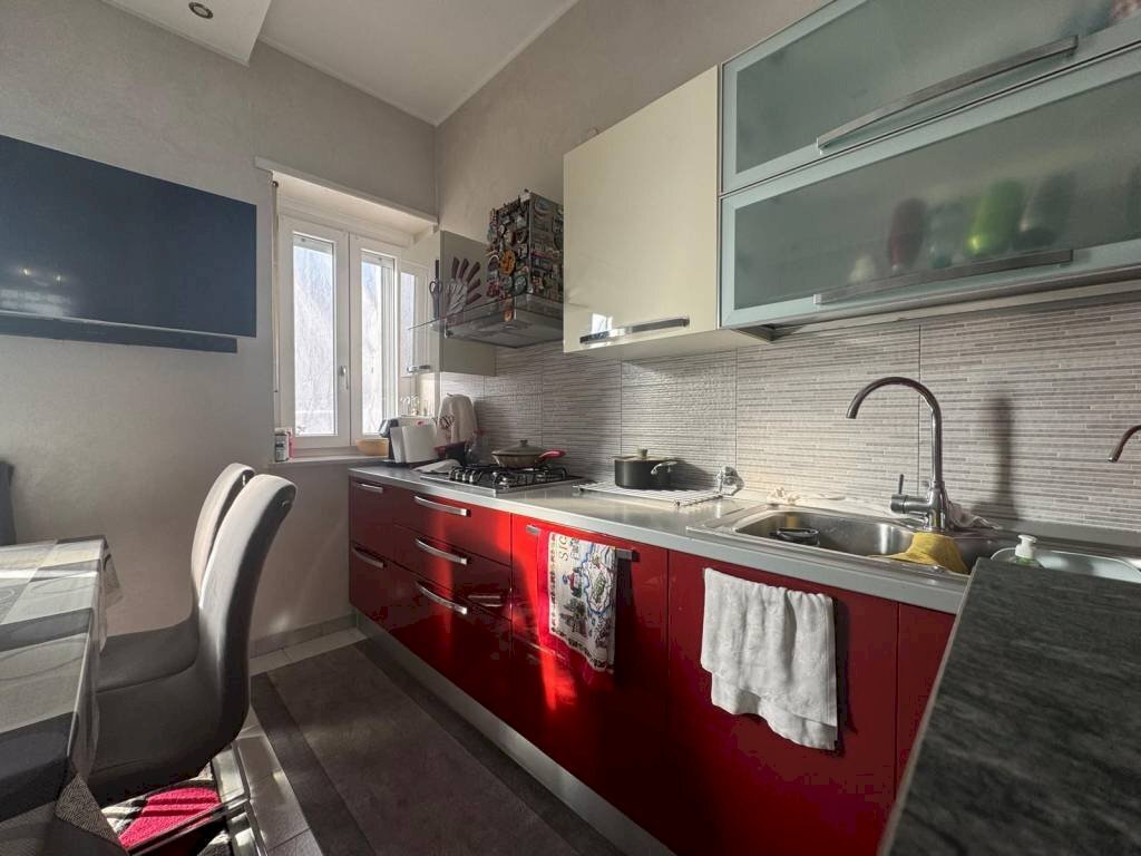 Cucina - Three-room apartment via Ozegna, 17, Torino - photo 3