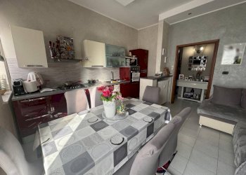 Cucina - Trilocale via Ozegna, 17, Torino - foto 1