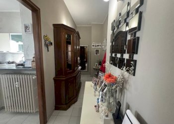 Interno appartamento - Trilocale via Ozegna, 17, Torino - foto 4