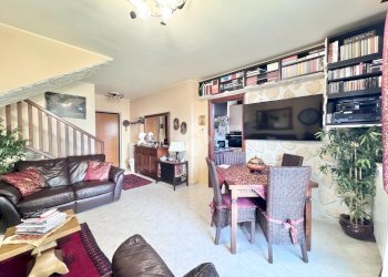 Villa a Schiera Via Padre G. Puglisi, Vernate - foto 5