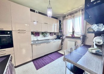 Villa a Schiera Via Padre G. Puglisi, Vernate - foto 8