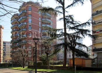 Two-room apartment Via Dei Fiordalisi, Milano (neighborhood Lorenteggio) - photo 1