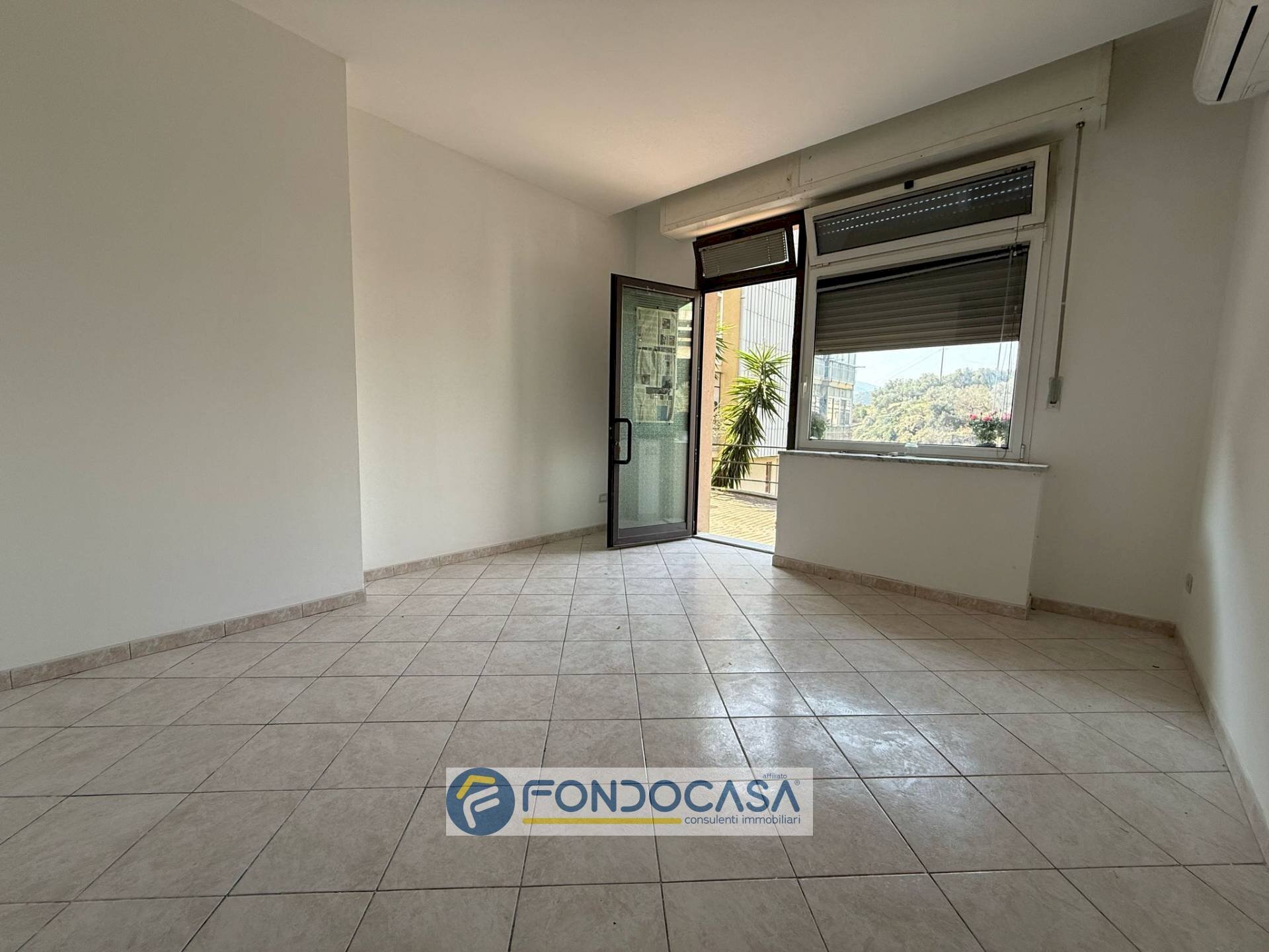 Bilocale via Palmiro Premoli, Savona (zona Legino) - foto 1