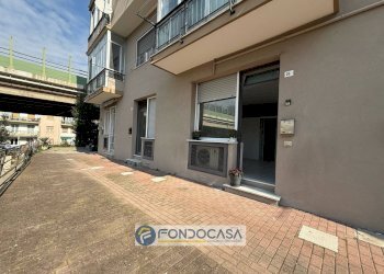 Bilocale via Palmiro Premoli, Savona (zona Legino) - foto 3