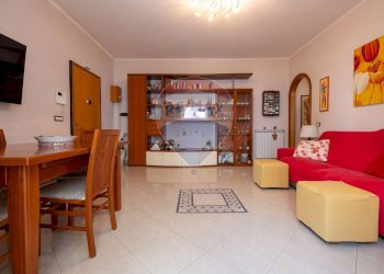 Quadrilocale Via Tommaso Giovanni Blanch, Napoli - foto 4