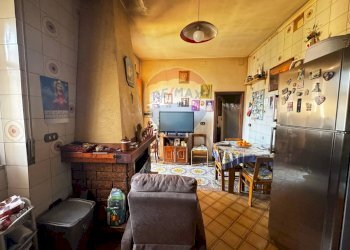 Casa indipendente via Raffaele De Cesare, Caivano - foto 15