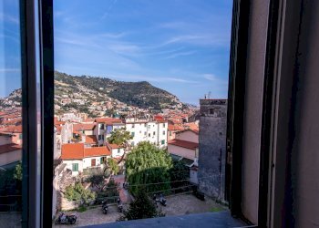 Quadrilocale Salita Alle Mura, Ventimiglia - foto 10